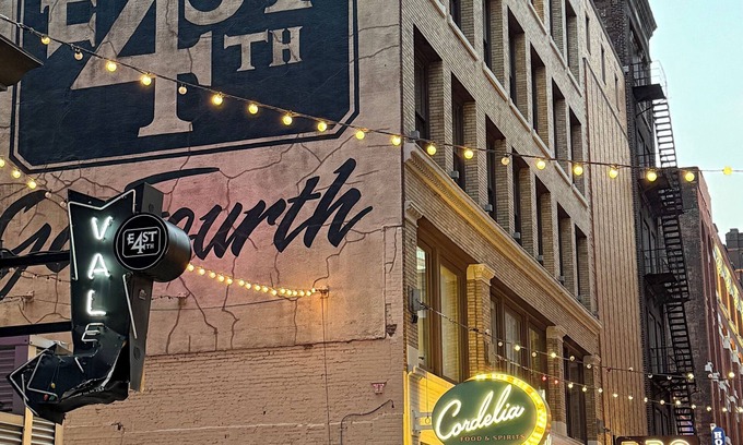 Downtown Cleveland Condo | tCondo on East 4th – Walk to Rocket Arena, Progressive Field & Playhouse Square
