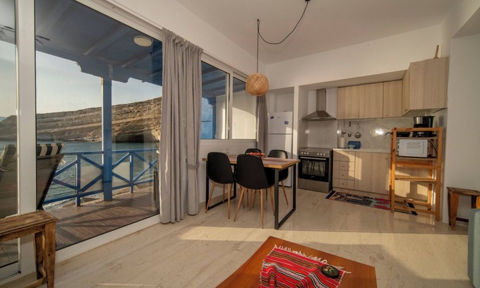 Matala Apartment | Teacher's Apartment at Matala