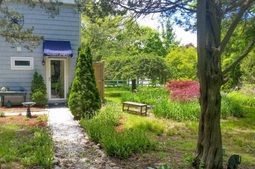 East Falmouth House | Teaticket Cottage