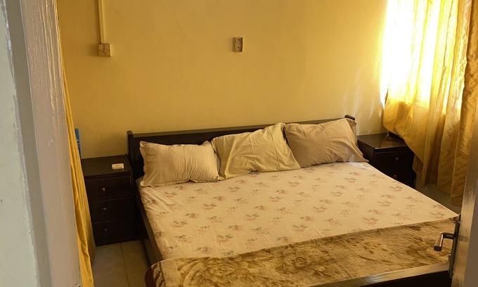Freetown House | Tees Apartments