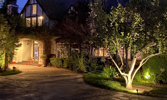 Chatsworth House | tennis court, pool, spa ,fitness, movie theater