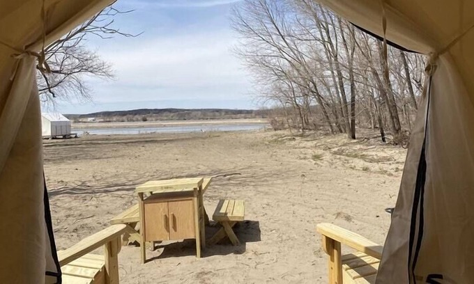 Cass County RV Rental | Tentrr State Park Site - Nebraska Louisville SRA – Riverview B – Single Camp