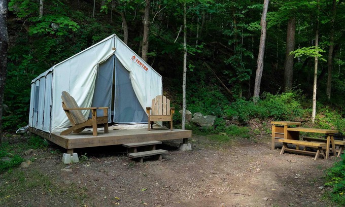 Ansted RV Rental | Tentrr State Park Site - WV Hawk's Nest State Park - Site D - Single Camp