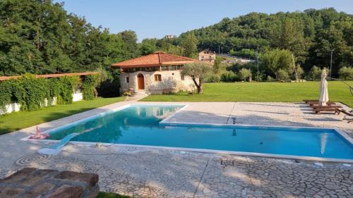 Pratola Serra Apartment | tenuta acquaviva