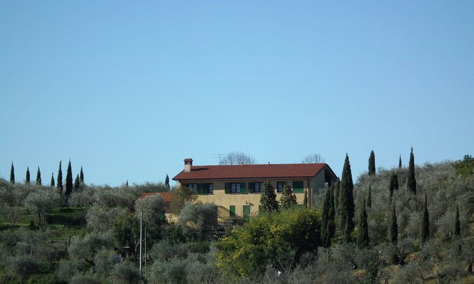 Piano di Conca House | Tenuta Colsereno Palma. Relax in hilly Villa looking to the coast 6 km far.