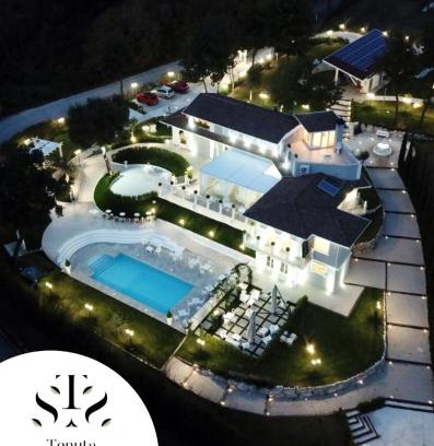 Santo Stefano del Sole House | Tenuta Santo Stefano Azienda Agrituristica
