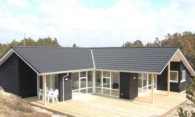 Vejers Strand House | "Tero" - 450m from the sea by Interhome