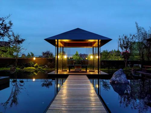 Chengdu City Centre Hotel | Terra Art Garden Hotel