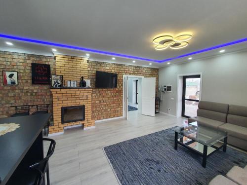 Chuy Province House | Terrabella
