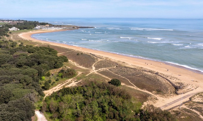 Saint-Denis-d'Oleron RV Rental | Terres de France - Hameaux des Marines