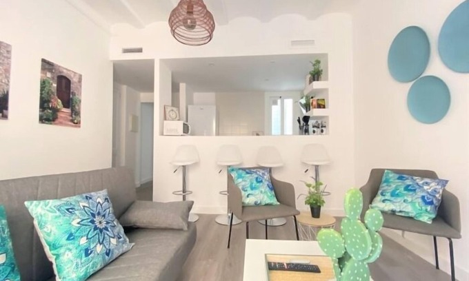 Old Town Apartment | TH10 Apartment · 3 bedrooms · 3 beds · 1 bath