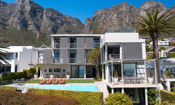 Camps Bay Villa | The 11 Camps Bay Villa