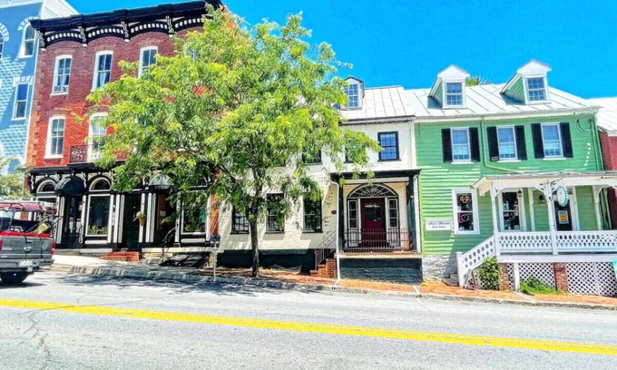 Shepherdstown Apartment | The 1763 House - Stay in Downtown Shepherdstown