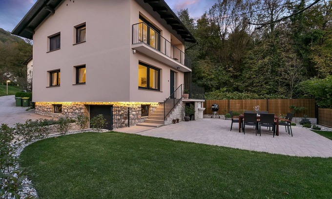 Lasko House | The 4* boutique house in a quiet, safe and green environment