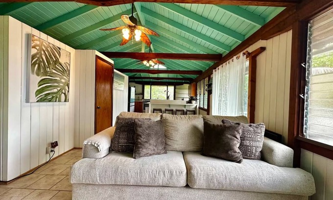 Mark Twain House | The Aloha Place 1-bedroom house in Naalehu