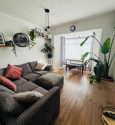 Perranporth House | The Annexe at Tenniside