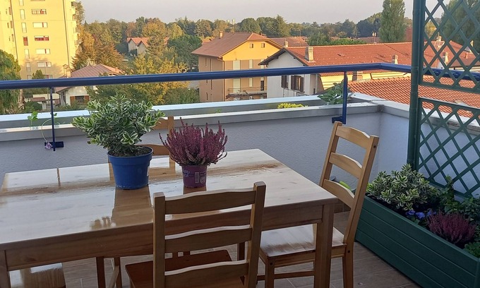 Bustecche Apartment | The attic with the vegetable garden