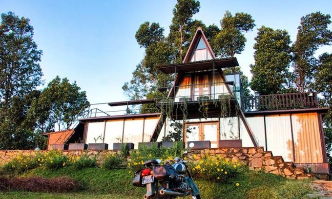 Imbulpe Hotel | The Backyard Balangoda