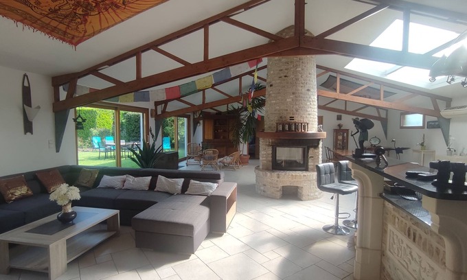 Andres House | The Barn (KARMA) (GuestHouses28&40)