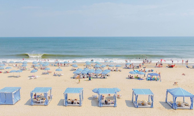 Village Green Hotel | The Beach Club on Madison Avenue