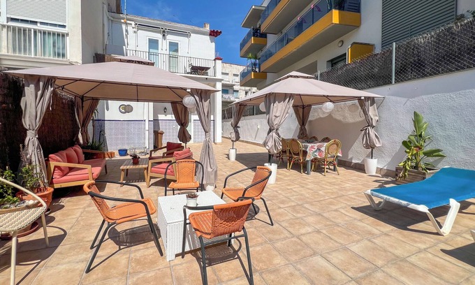 Sitges Villa | The Beach House Paradise by Hello Homes Sitges