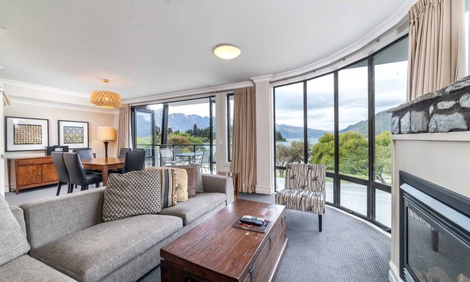 Queenstown Apartment | The Beacon - 2 Bedroom Luxe Apartment