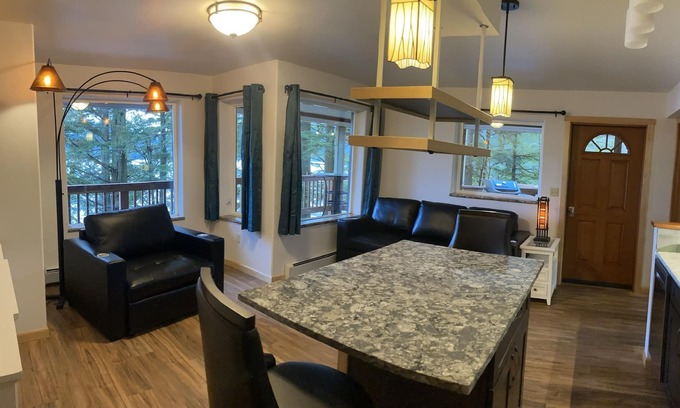 Ketchikan Apartment | The Bear Den. Water view, eagle view, deer and black bear, cover deck and BBQ.