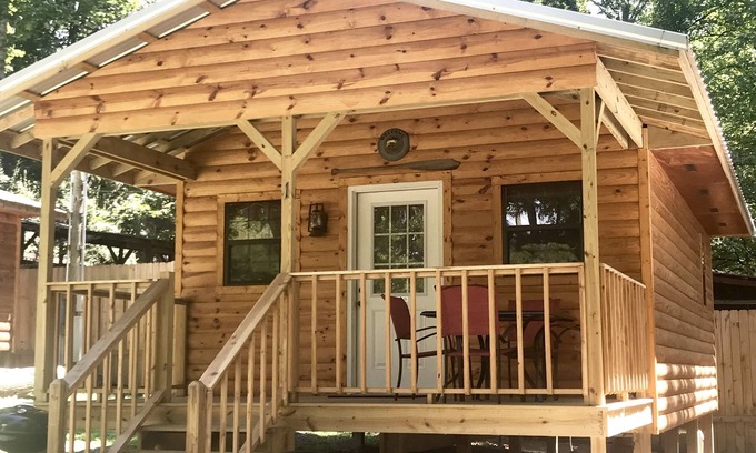 Unaka Cabin | The Bear's Den Cabin in Tellico Plains, Tn.Cherokee National Forest