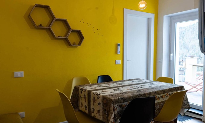 Carrodano Inferiore Apartment | The Beekeeper's House - Callegari Holiday Home
