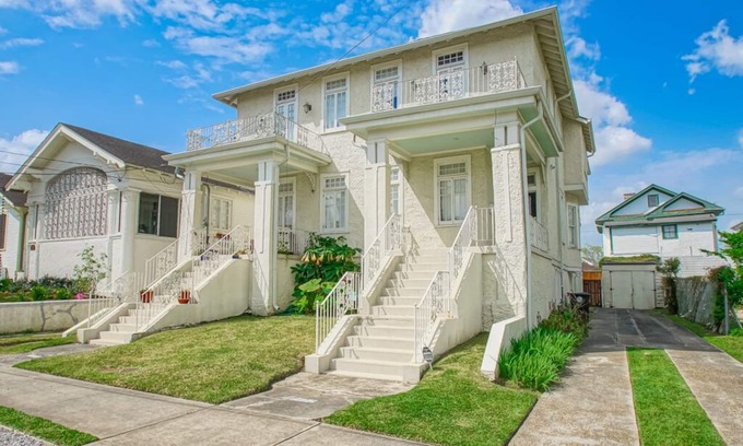Milan Apartment | The Bell Quarters Congo Square - Uptown Living