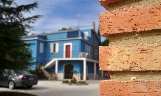Mirabella Imbaccari Villa | The Blue House in the Heart of Sicily between Piazza Armerina and Caltagirone