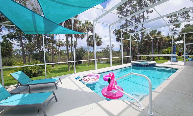 Palm Harbor House | The Blue Heron Summar