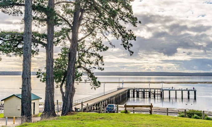 Corinella House | The Boat Ramp Getaway