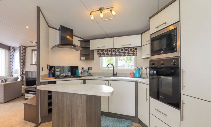 St Leonards-On-Sea Cottage | The Boathouse