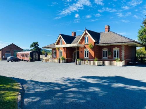 Tarrington House | The Booking Office, Stoke Edith Station