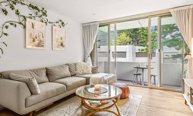 Wollongong CBD Apartment | The Botanica - Sun-Kissed & Serene