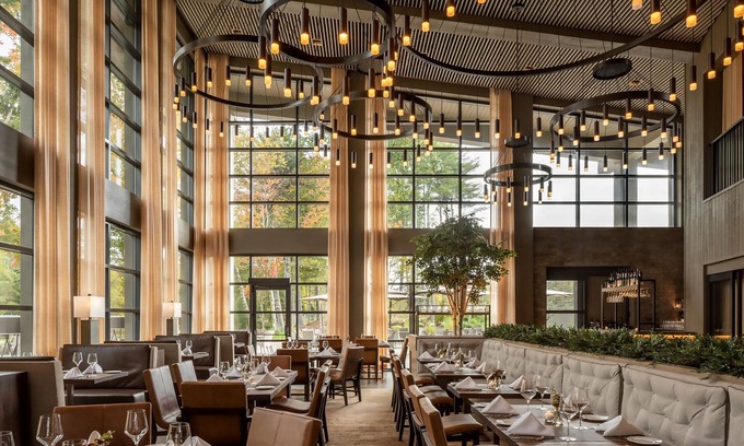 Town of Highland Hotel | The Bradstan Boutique Hotel