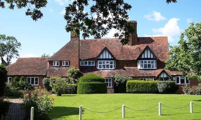 Sedlescombe Hotel | The Brickwall Hotel