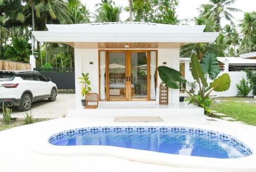 Carmen Villa | The Browns Casita