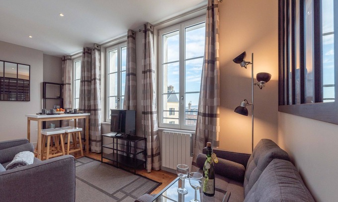 Honfleur Apartment | The Bucailleries on the 1st floor 2 bedrooms 2 bathrooms