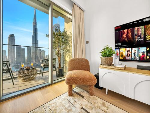 Downtown Dubai Apartment | The Burj Khalifa Suite Luxury 2-bed in Burj Royale