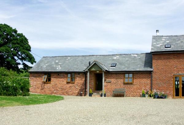 Wentnor House | The Byre