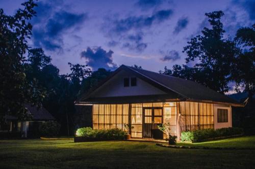 San Pedro House | The Cabins at LVF