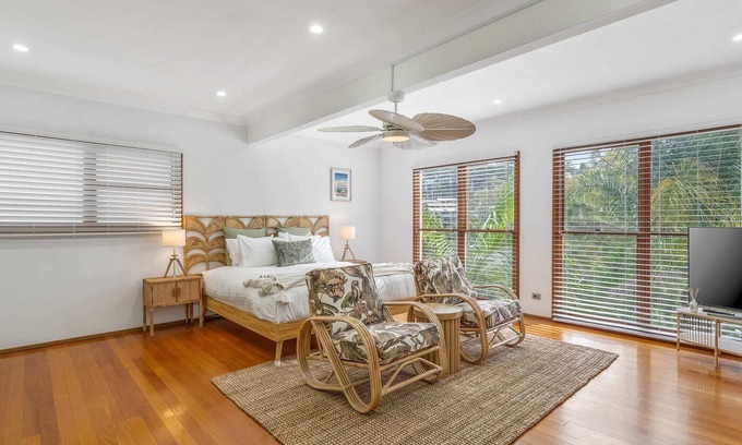 Terrigal House | The Canopy House - by Coast Hosting