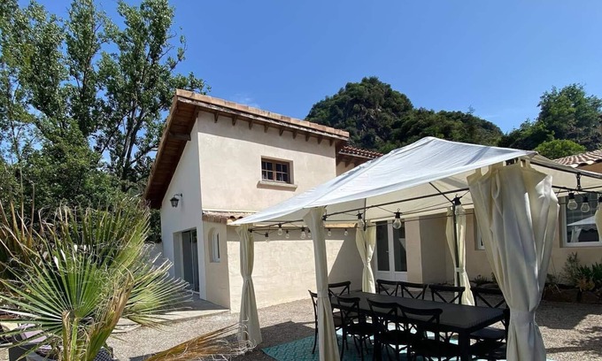 Saint-Barthelemy-de-Vals Villa | The caretaker's Villa - Château de Rochetaillée