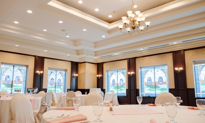 Grimsby Hotel | The Casablanca Hotel