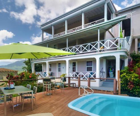 Picard Hotel | The Champs