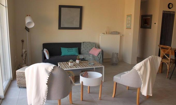 Ares House | THE CHARM OF THE ROCHER