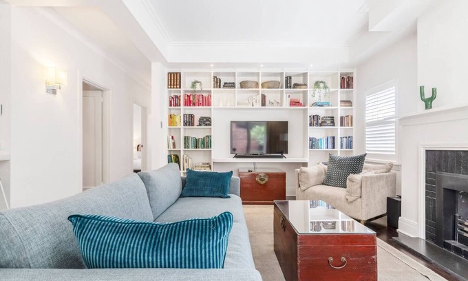 Prahran House | The Chatsworth Collection A Contemporary Triplex