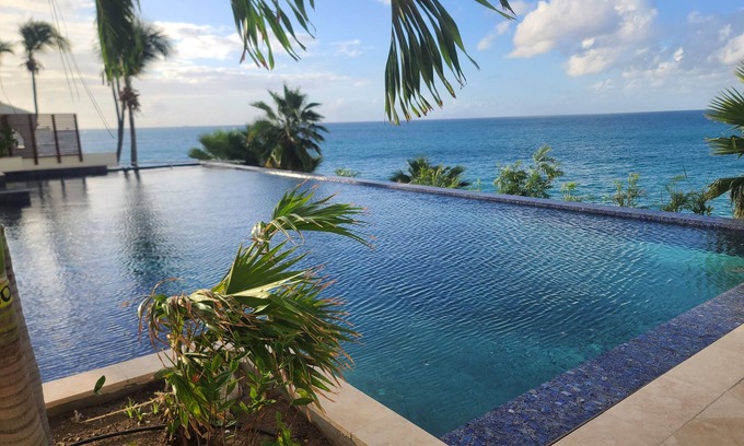 Maho Condo | The Cliff At Cupecoy Beach HEAVEN!